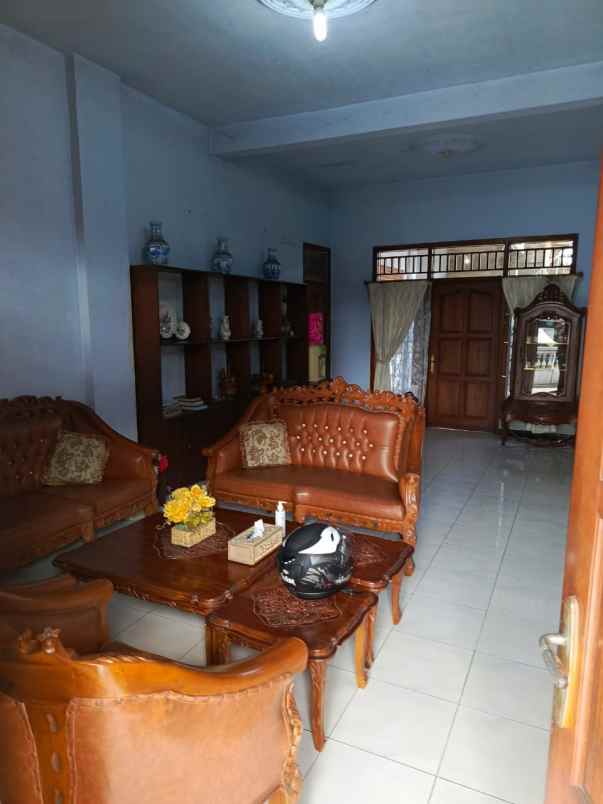 dijual rumah strategis pinggir jalan raya purwokerto