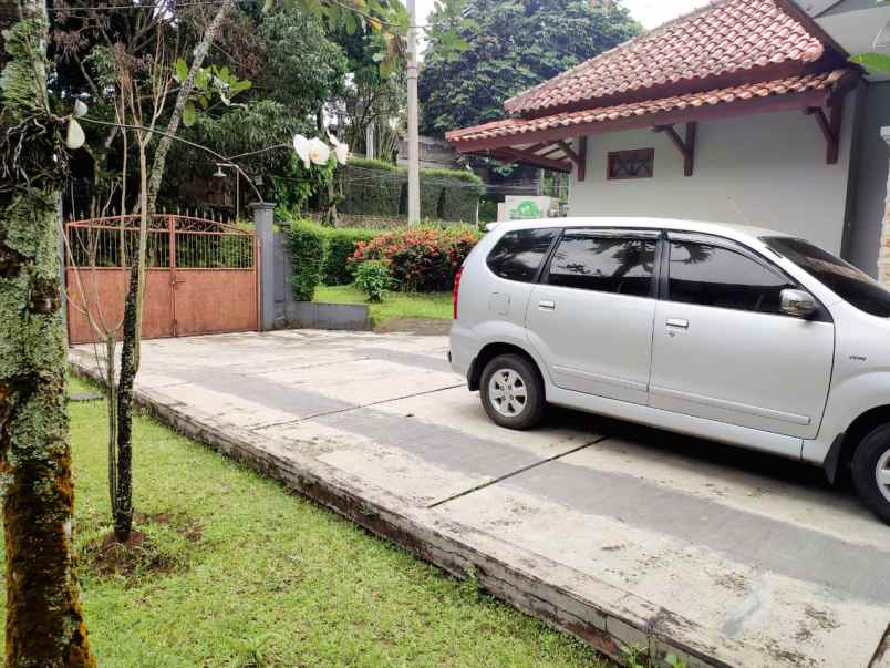 dijual rumah sukamahi mega mendung