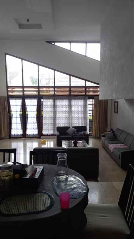 dijual rumah sukasari bandung kota