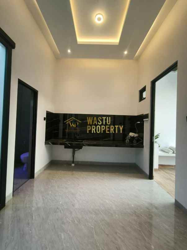 dijual rumah sumberadi