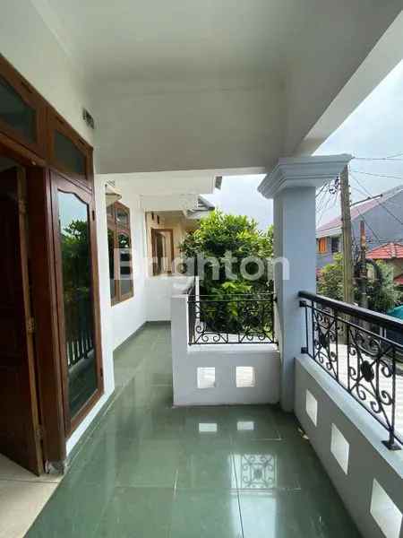 dijual rumah taman agave perumahan