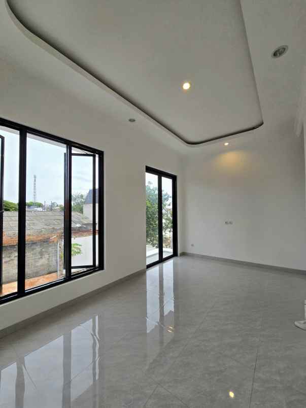 dijual rumah taman bougenville