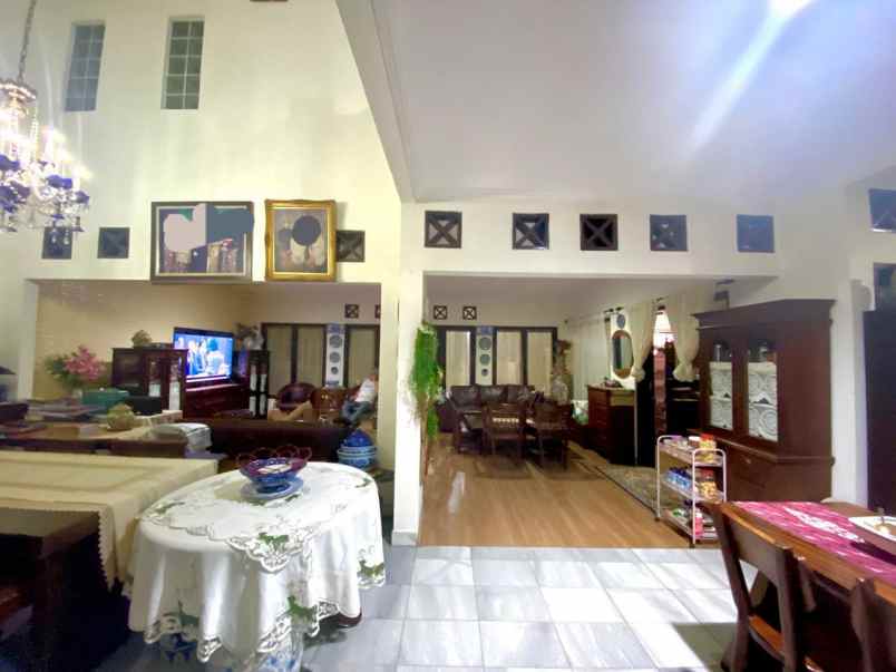 dijual rumah taman persada jatibening