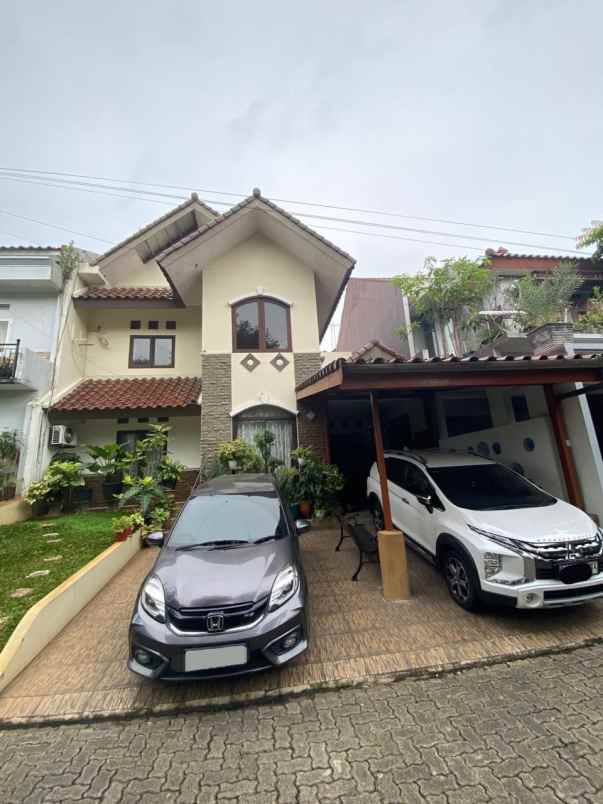 dijual rumah taman persada jatibening