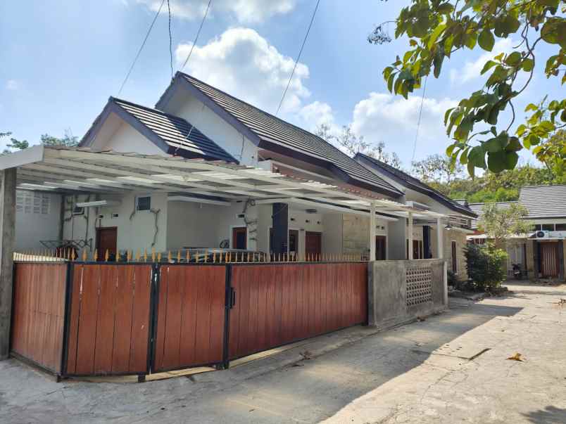 dijual rumah tamantirto kasihan bantul