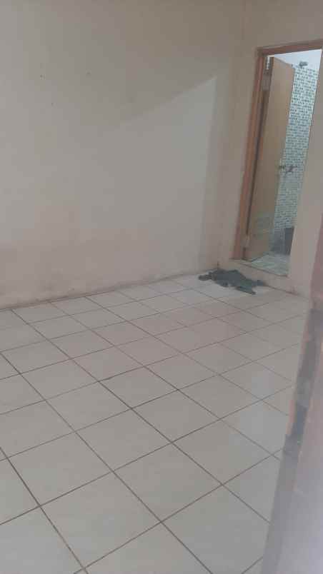 dijual rumah tanah abang jakarta pusat