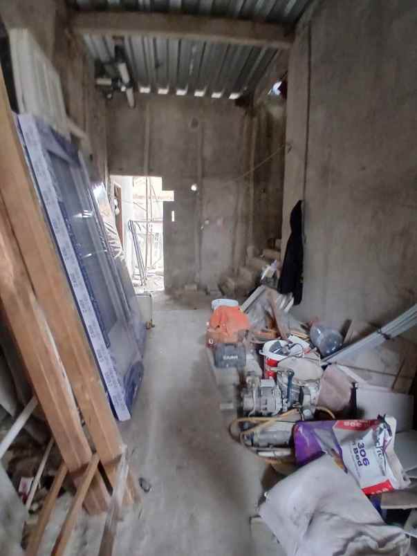 dijual rumah tanah baru baju depok jawa