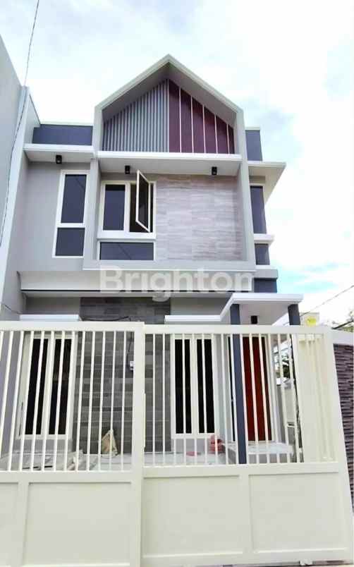 dijual rumah tenggilis tengah