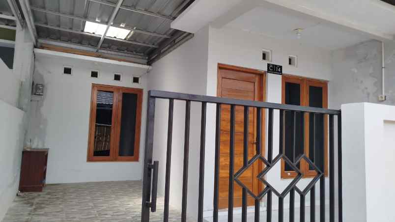 dijual rumah terminal giwangan