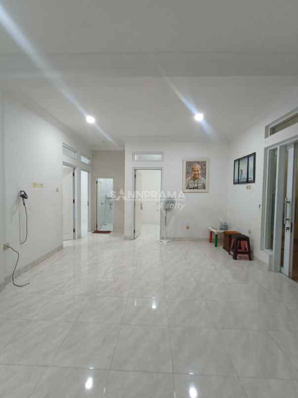 dijual rumah tirtajaya depok