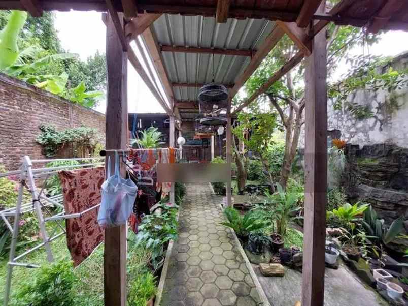 dijual rumah tirtonirmolo kec kasihan