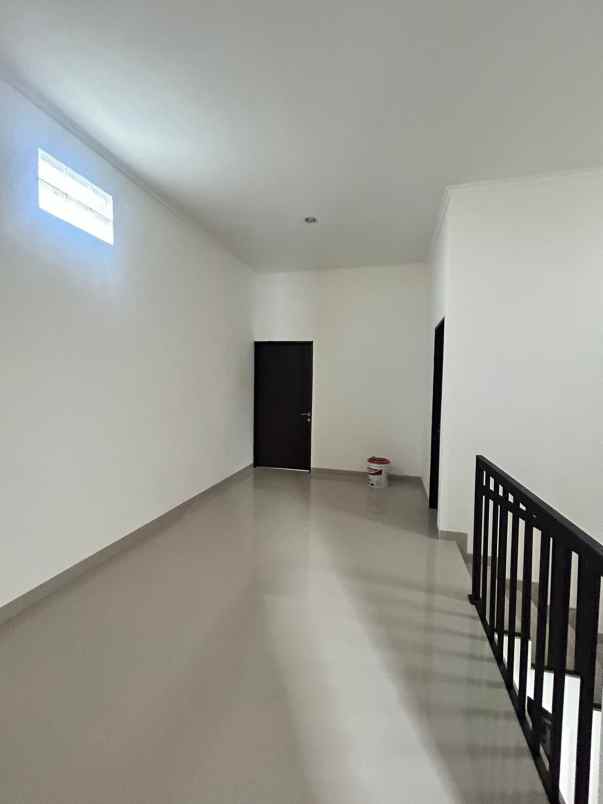 dijual rumah turangga bandung