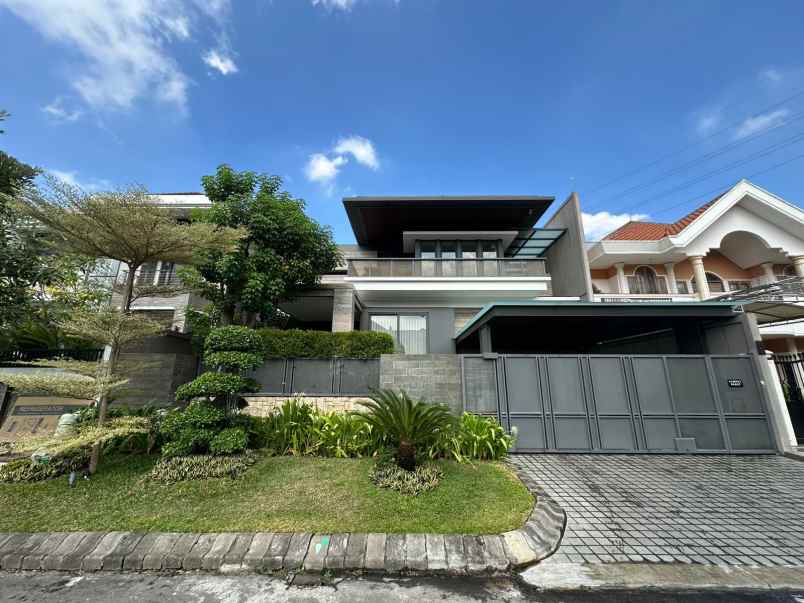 dijual rumah villa bukit indah pakuwon