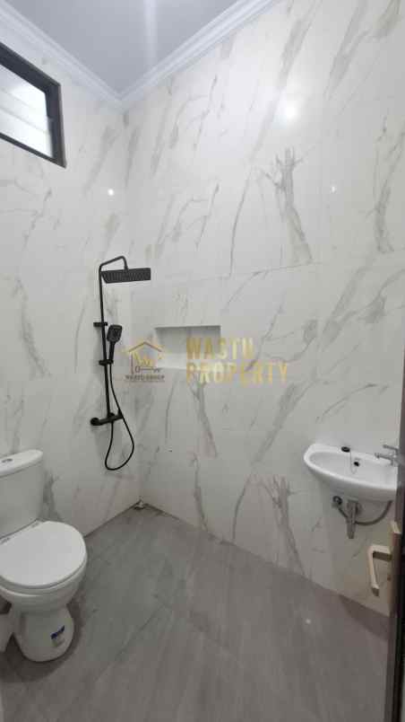 dijual rumah wedomartani ngemplak