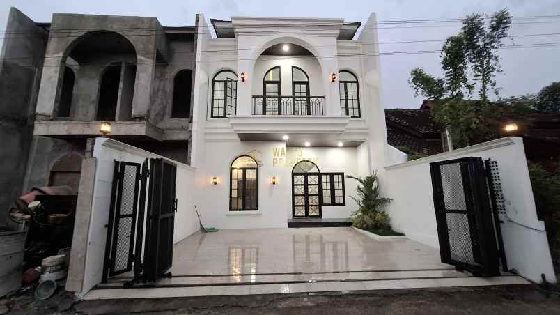 dijual rumah wedomartani ngemplak