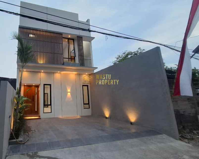 dijual rumah wedomartani ngemplak