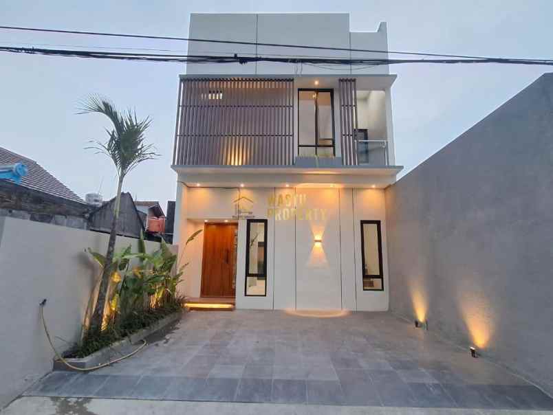 dijual rumah wedomartani ngemplak