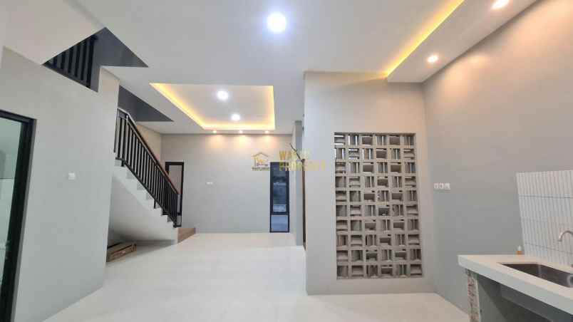 dijual rumah wedomartani ngemplak