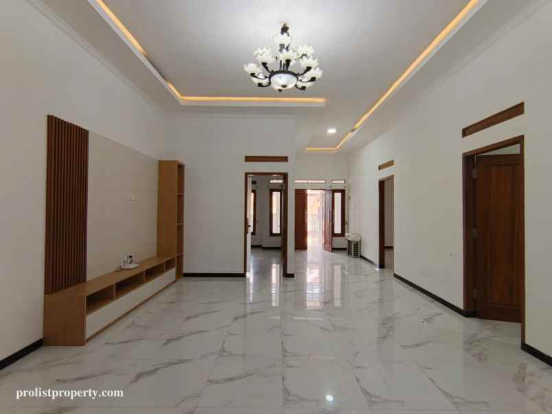 dijual rumah windusara karangklesem