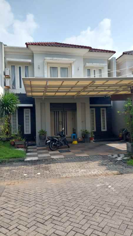 dijual rumah wisata bukit mas