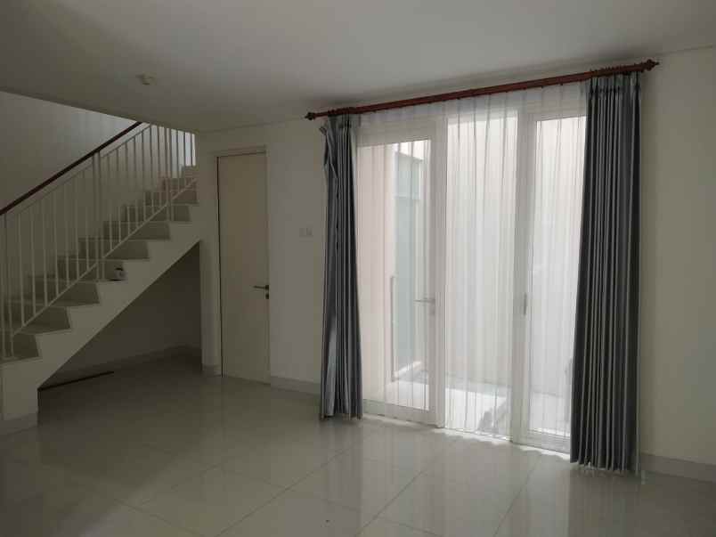 dijual rumah zimbali costa grand island