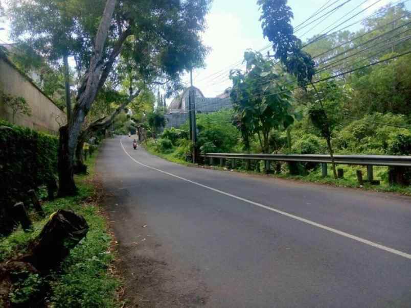 dijual tanah di jalan utama karang mas jimbaran bali