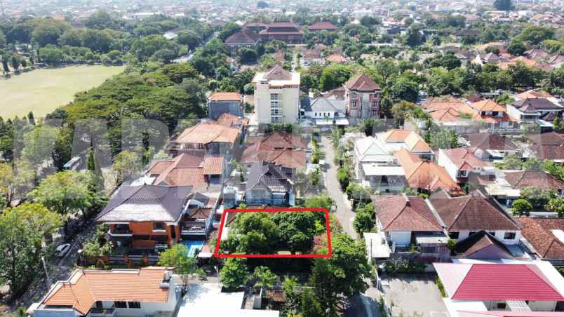 dijual tanah jalan raya puputan ii