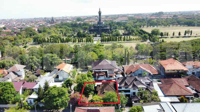 dijual tanah jalan raya puputan ii