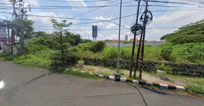 dijual tanah jalan raya wiyung