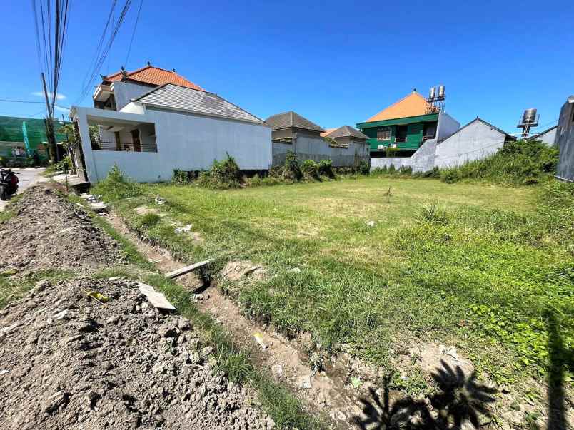 dijual tanah jalan renon denpasar bali