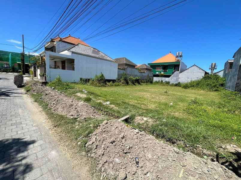 dijual tanah jalan renon denpasar bali