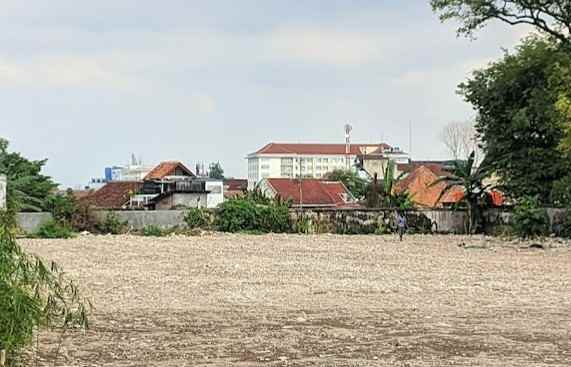 dijual tanah jl jend sudirman no 20