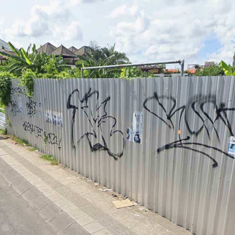 dijual tanah jl pantai batu mejan