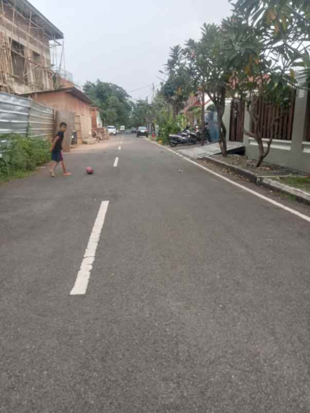 dijual tanah jl pondok kelapa duren