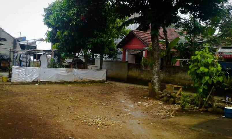 dijual tanah jln aria putra gg suka