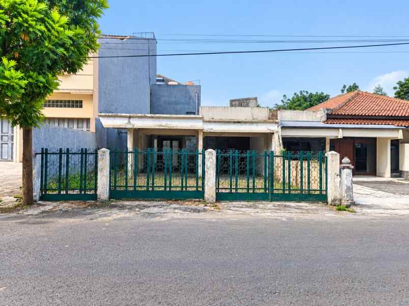 dijual tanah mainroad martanegara