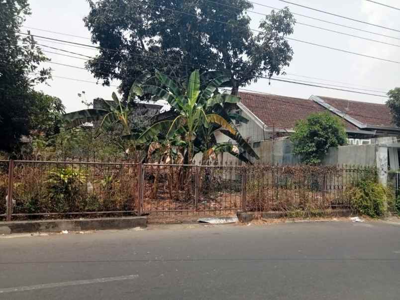 dijual tanah mantrijeron