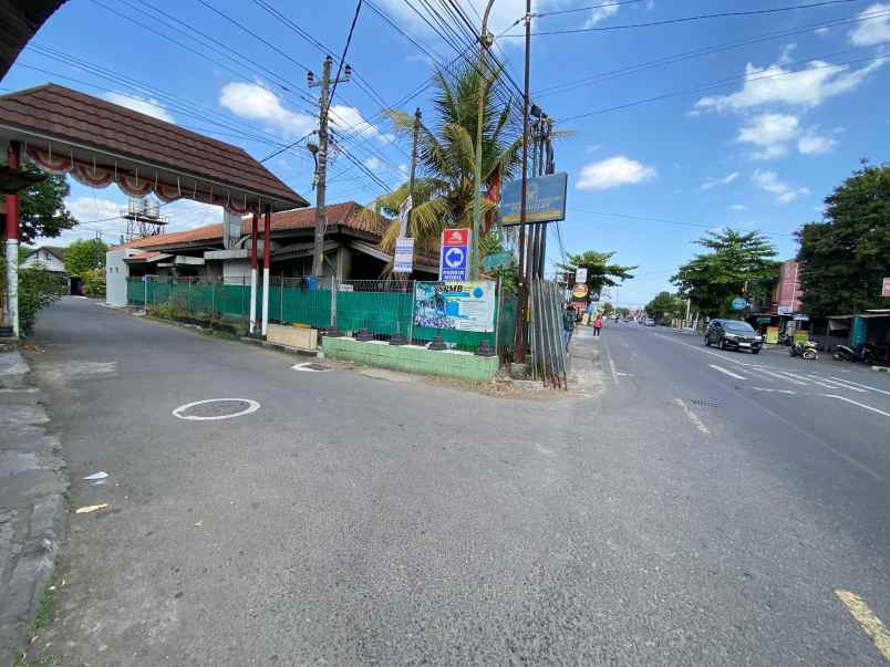 dijual tanah ponggalan selatan xt