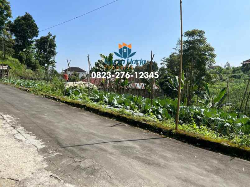 dijual tanah selatan pasar kemuning karanganyar