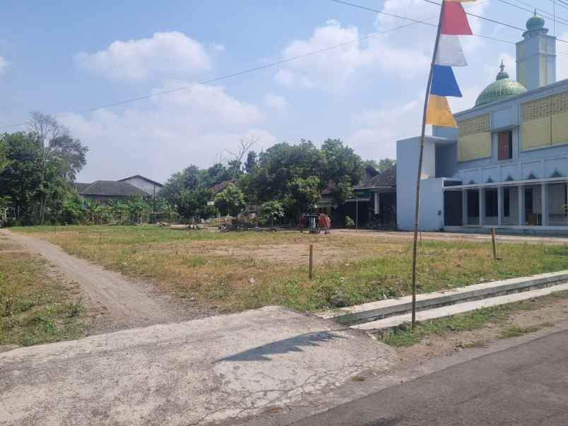 dijual tanah tirtomartani kalasan