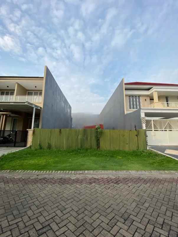 dijual tanah villa riviera pakuwon city