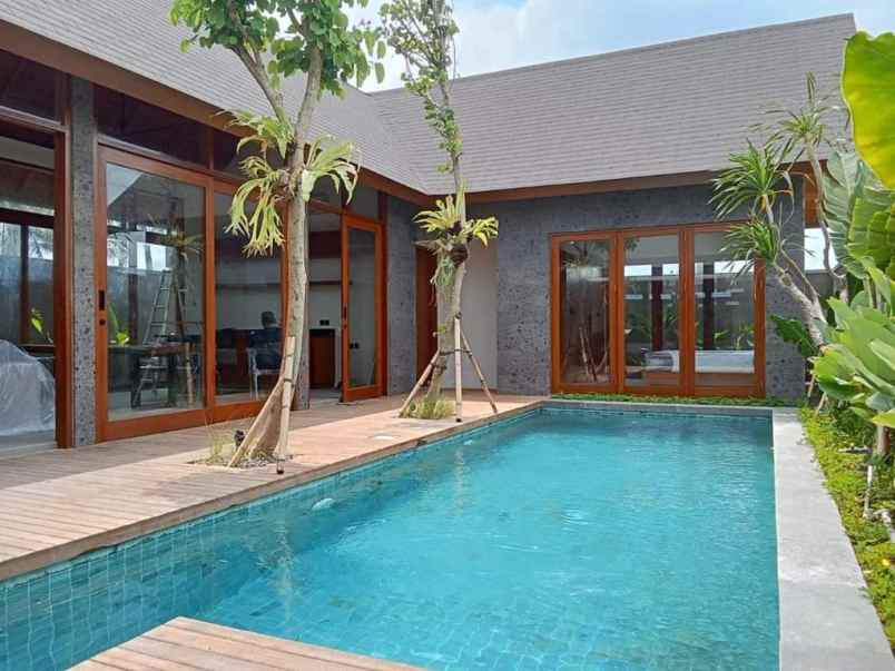 dijual villa baru lantaib1 lokasi kedungu tanah lot