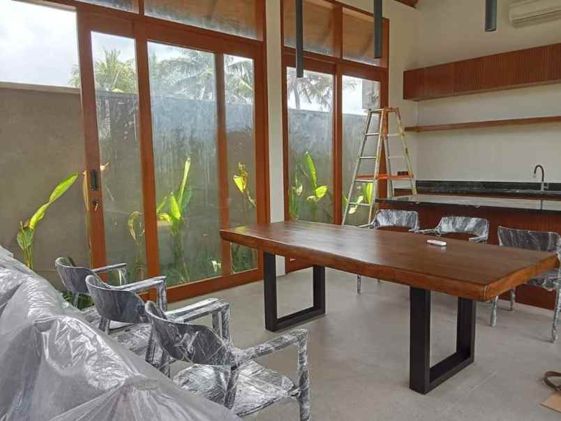 dijual villa baru lantaib1 lokasi kedungu tanah lot