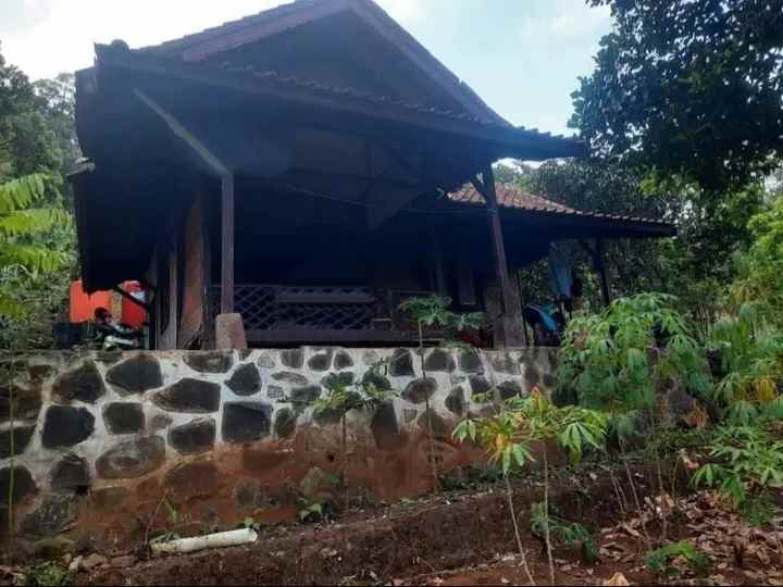 dijual villa girimekar cijambe