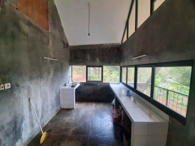 dijual villa girimekar cijambe