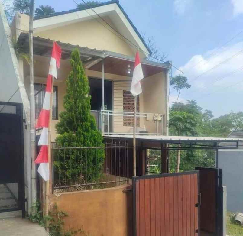 dijual villa jl pasir impun atas