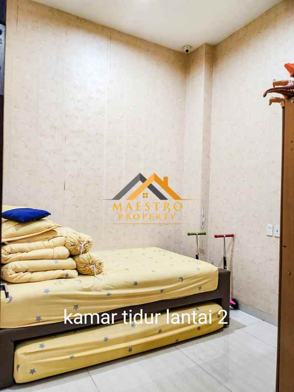 dijual villa komplek cemara asri kondisi siap huni