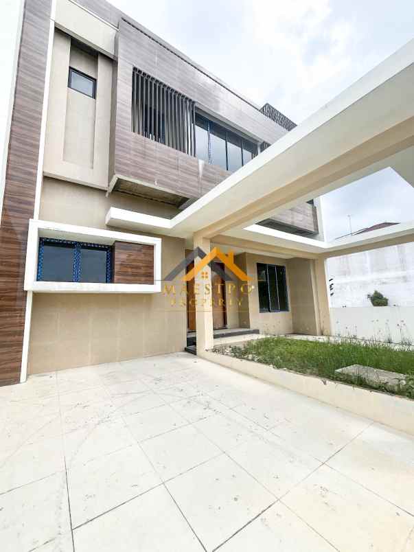 dijual villa komplek green park type