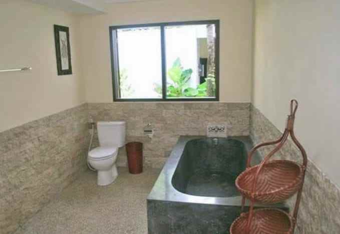 dijual villa pererenan kuta utara