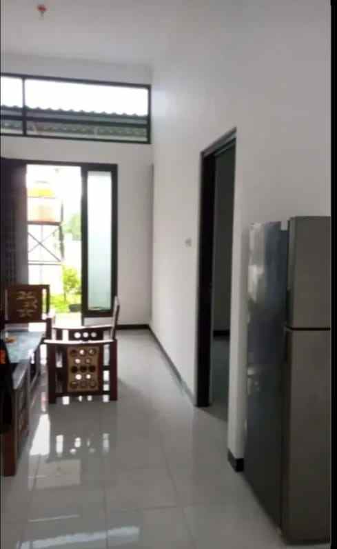 dijual villa villa bukit tidar